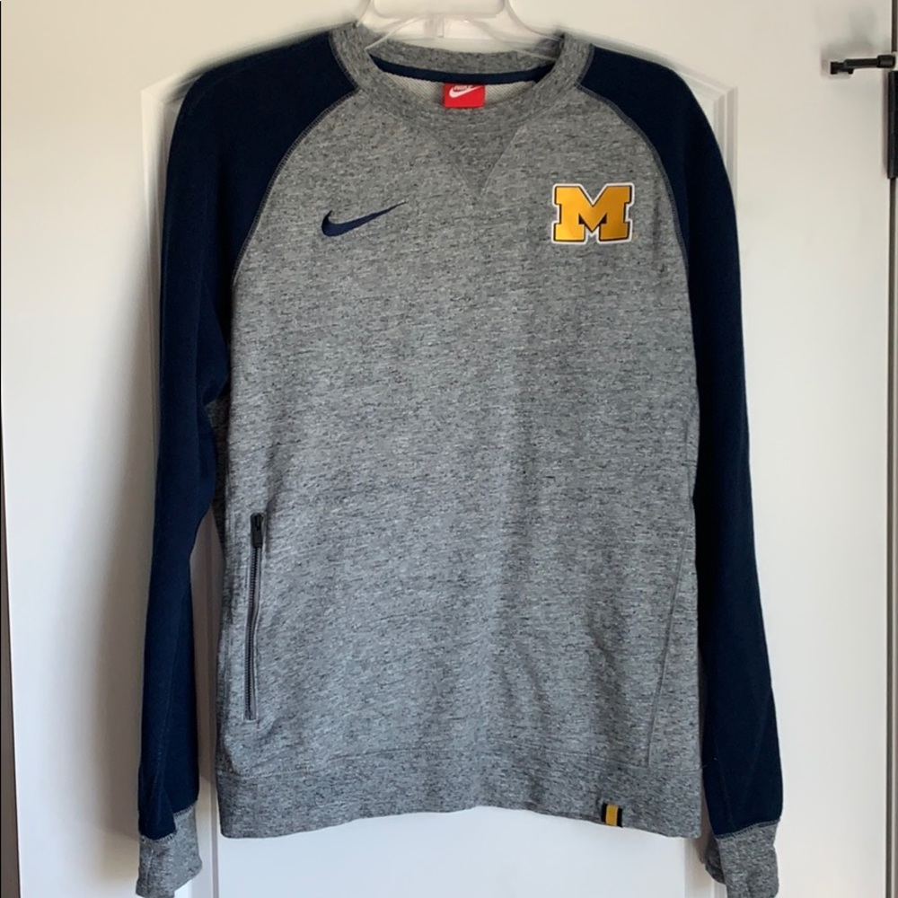 Nike Michigan Wolverines sweatshirt